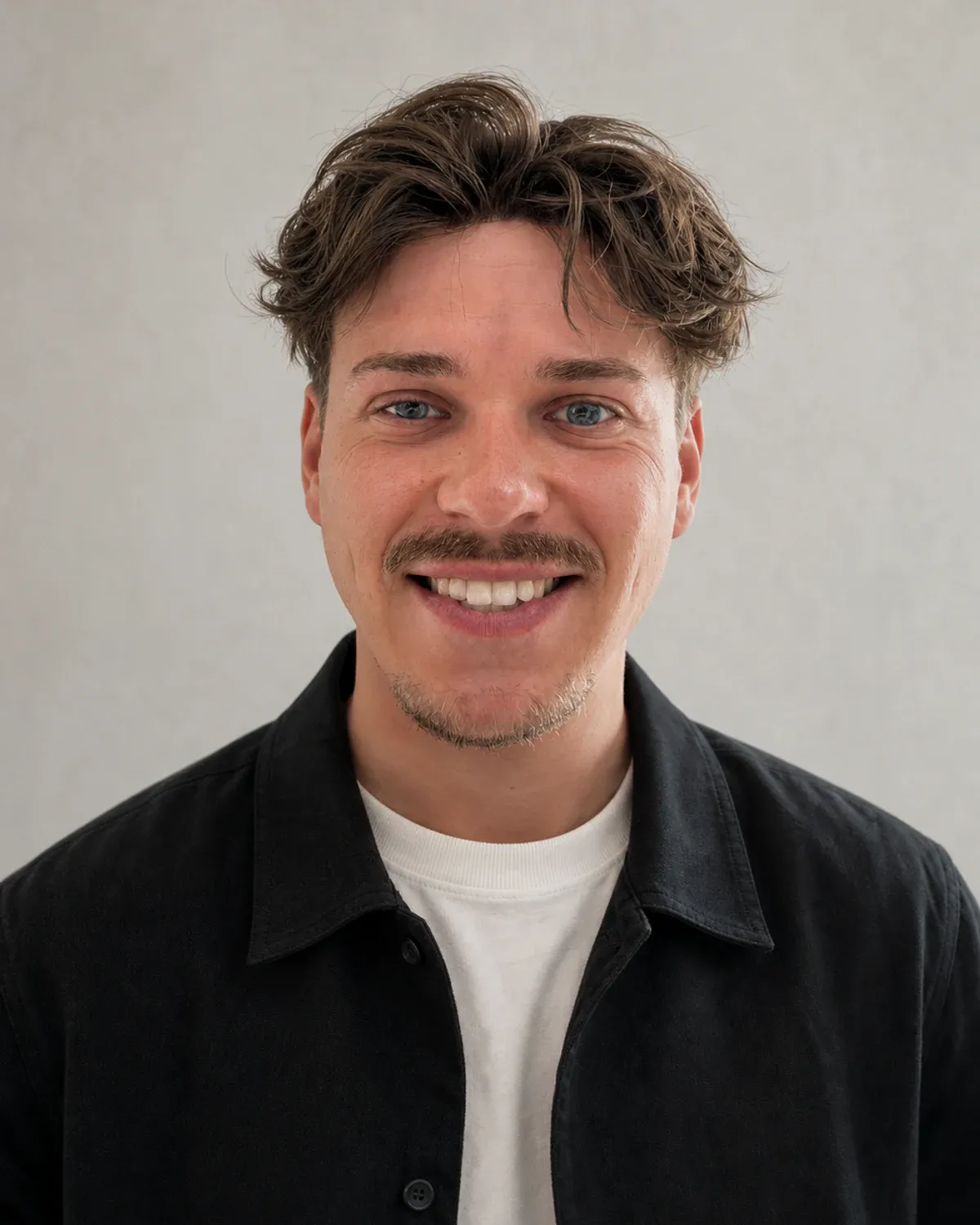 Luca Weigerding, Gründer von MINDWEBMEDIA